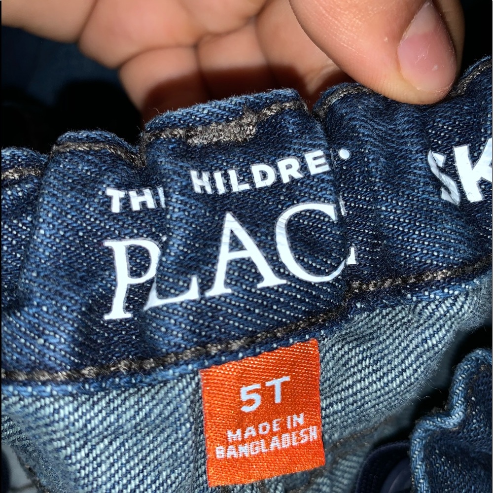 blue jeans .